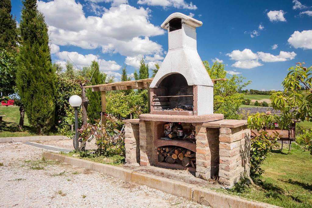 Agriturismo Podere Camollia Costalpino Экстерьер фото